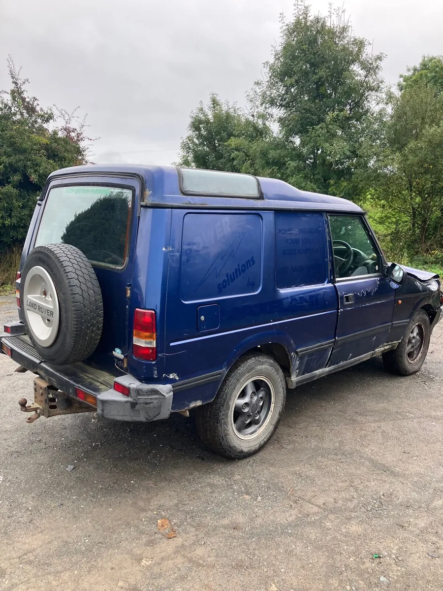 Land Rover Discovery - Image 2