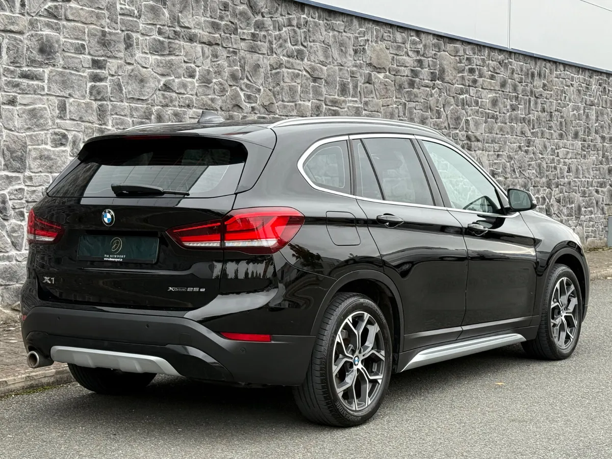 2021 BMW X1 X-Line X-Drive 25E - Image 2