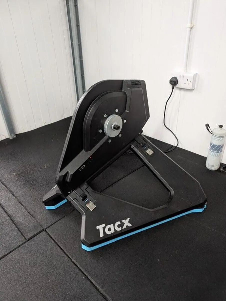 Tacx Neo with Motion Plates - Image 1