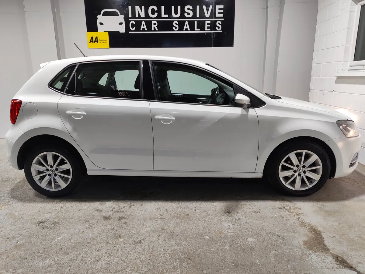 Volkswagen Polo 2015 1.2 PETROL COMFORT LINE PLUS - Image 3