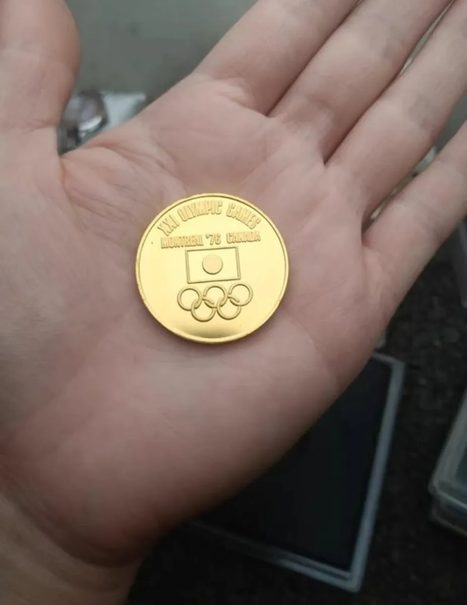 1976 Sumner Olympic games in Montreal coin - Image 2