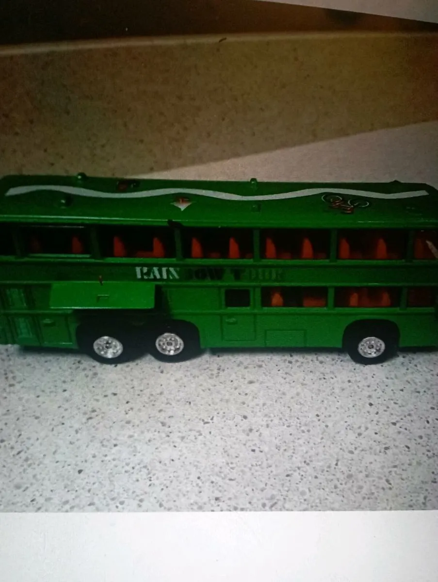 RAINBOW TOURE DIE-CAST MODLE DOUBLE DECKER BUS. - Image 1