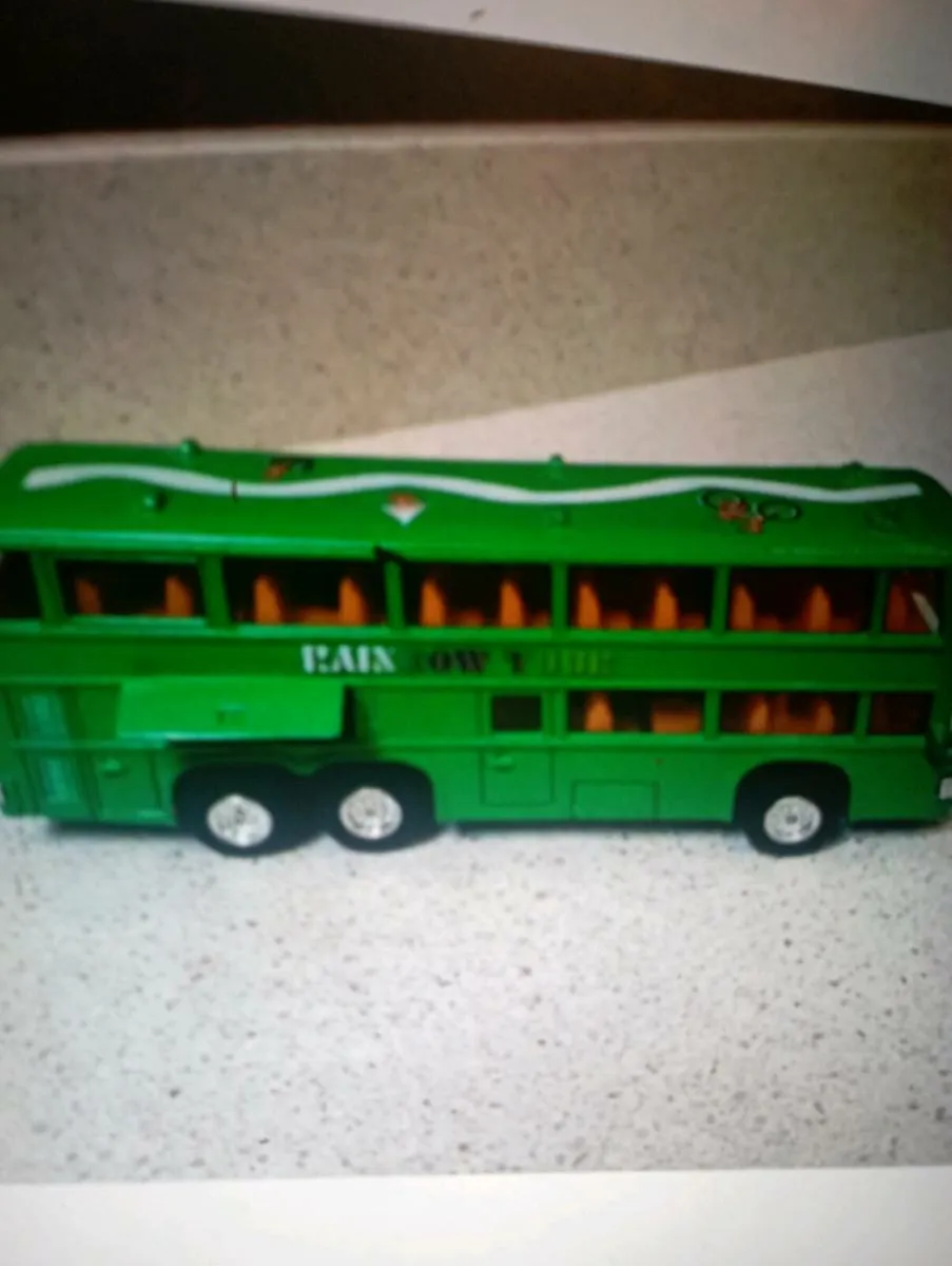 RAINBOW TOURE DIE-CAST MODLE DOUBLE DECKER BUS. - Image 3