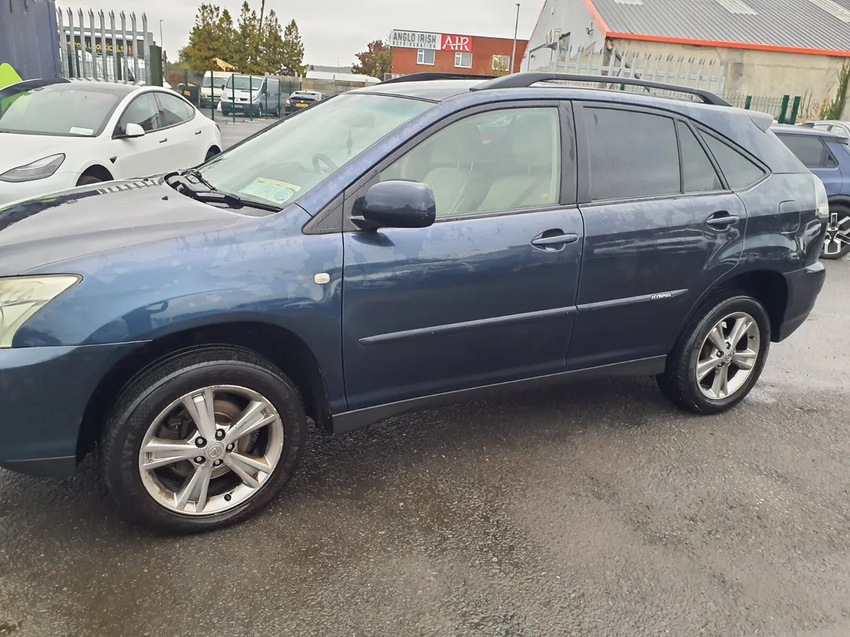 2007 Lexus RX - Image 2