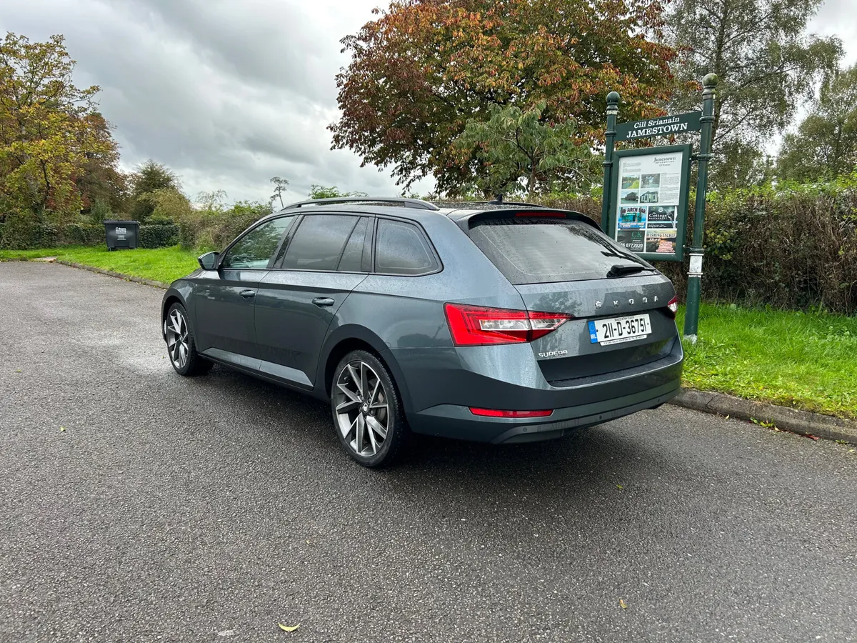 Skoda Superb Active Estate 2ltr TDI 150bhp - Image 4