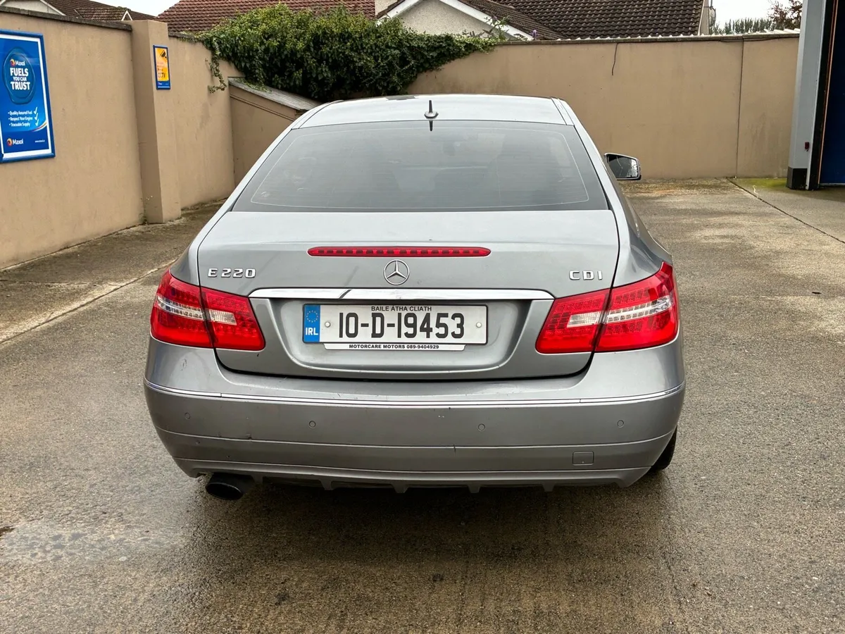2010 Automatic Mercedes E220 Coupe 2.1 diesel - Image 3