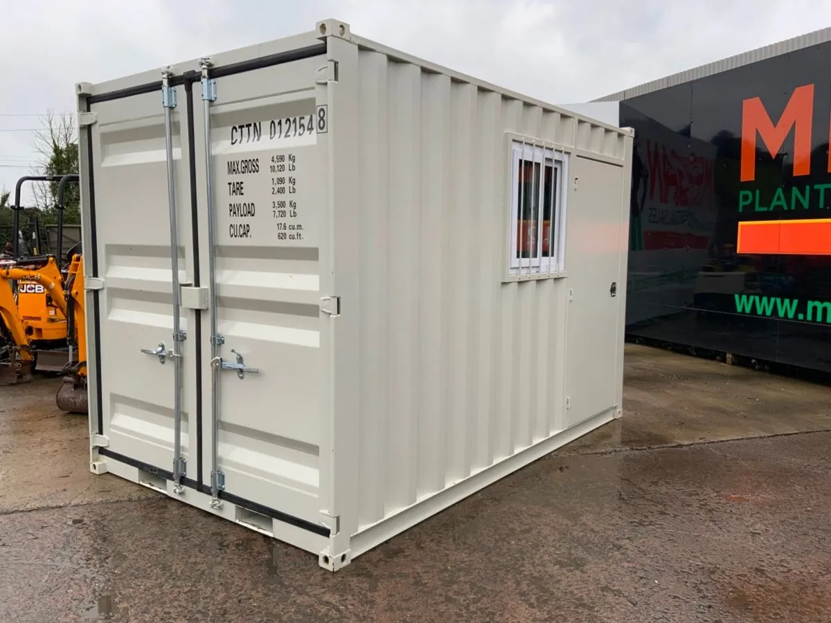 12ft x 8ft STEEL STORAGE SHIIPING CONTAINER...744 - Image 1