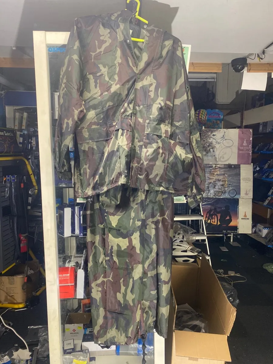 Fishing and hunting  jackets and pants - Image 1