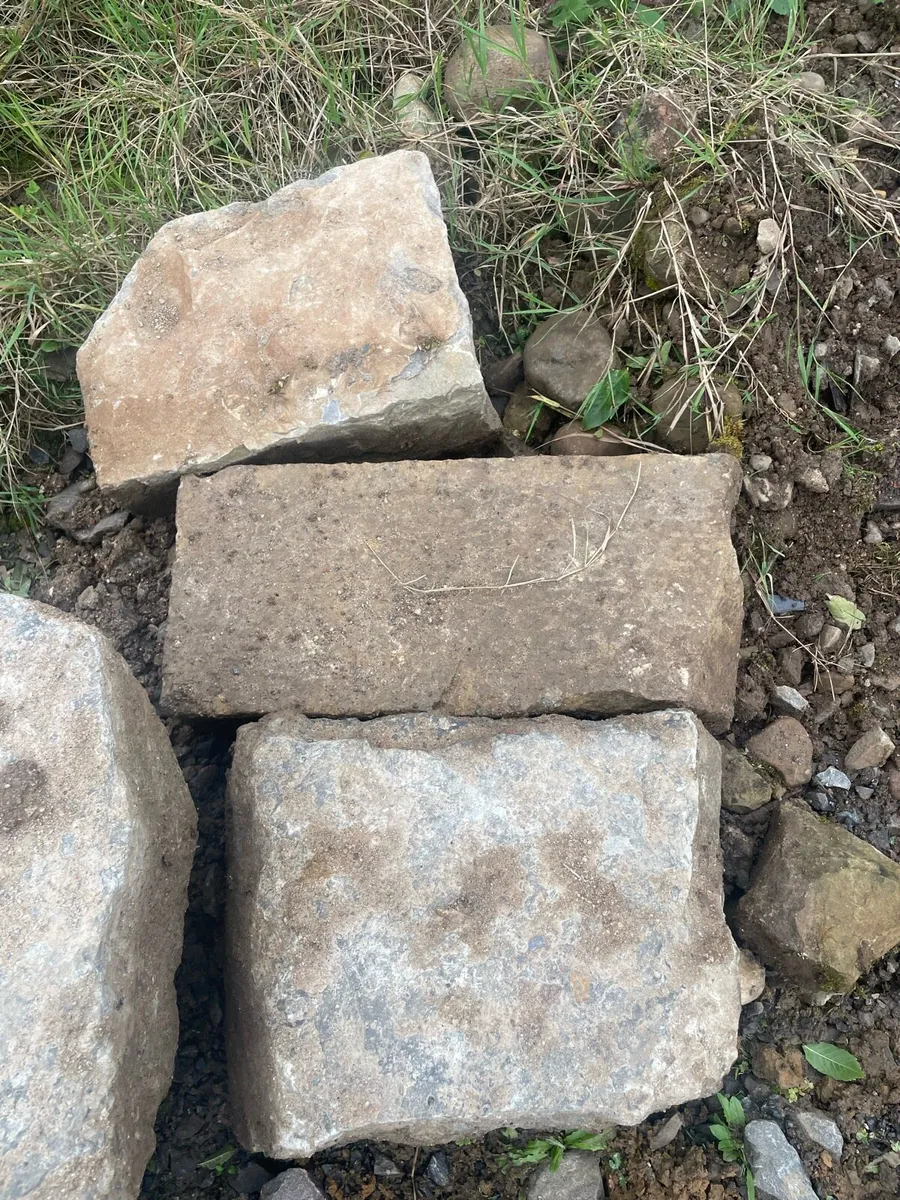 Building stones - Image 3
