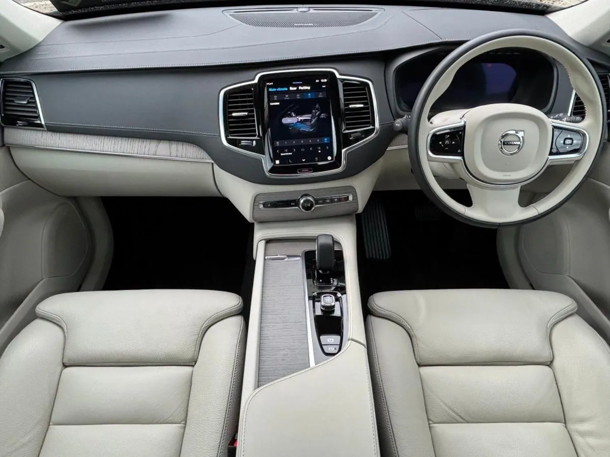 Volvo XC90 Blonde Leather T8 Phev Plus Sunroof - Image 2