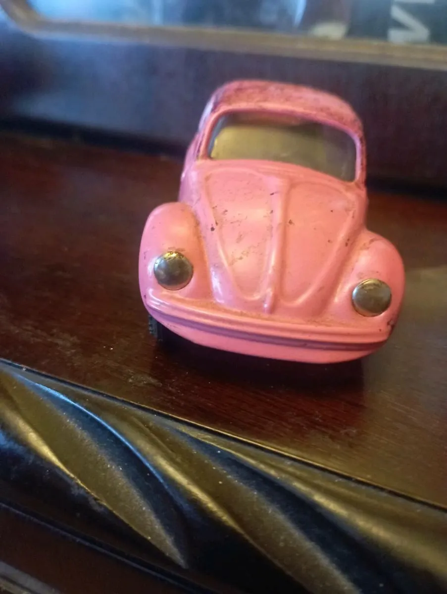 VINTAGE 1 -32 SCALE VW VOLKSWAGEN BEETLE - Image 3