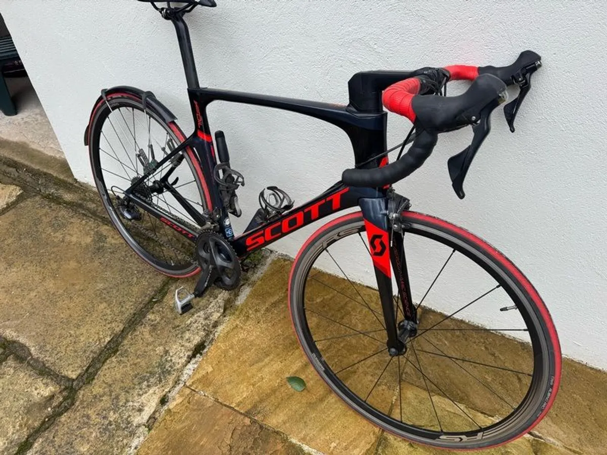 Scott Foil Carbon bike - Image 1
