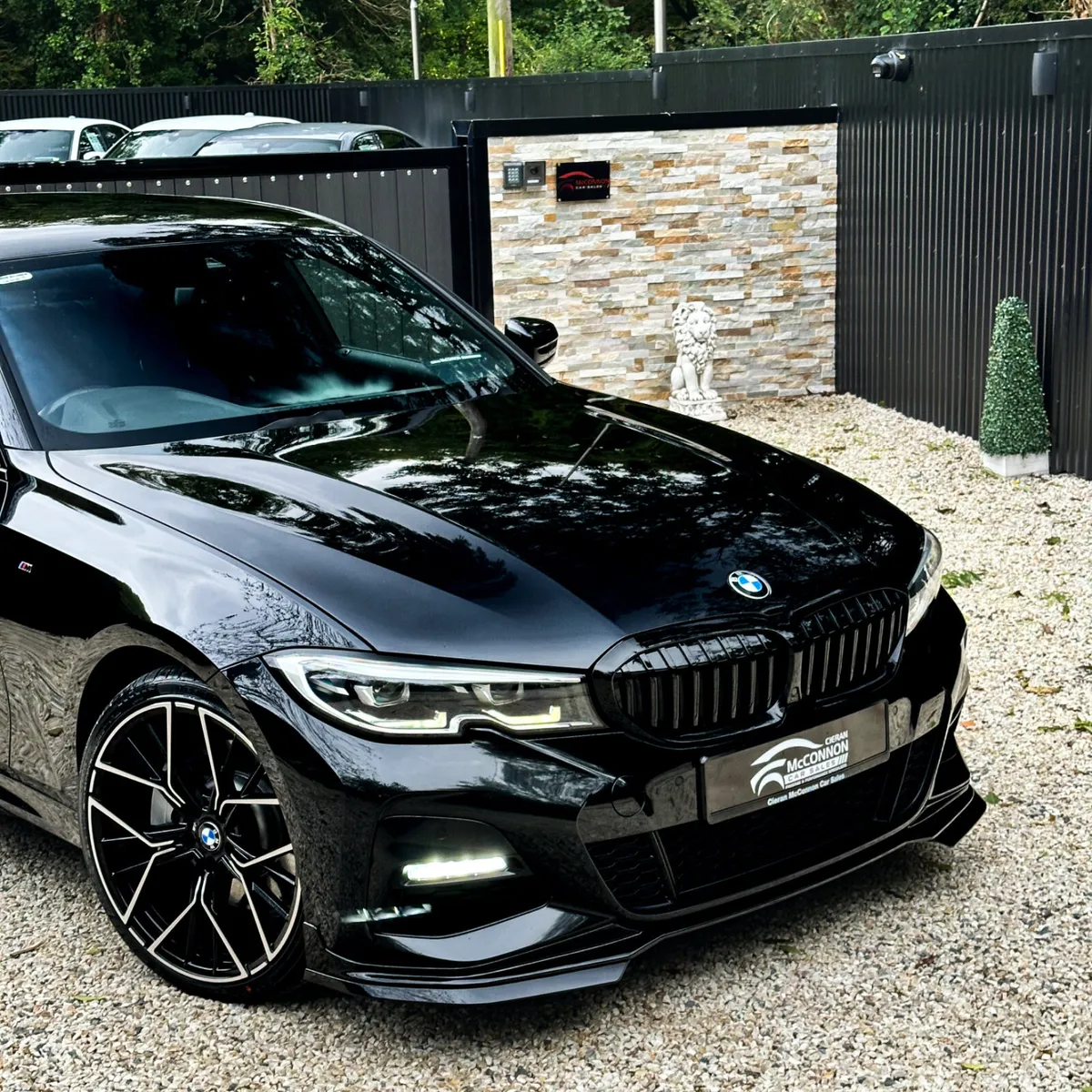 DEPOSIT TAKEN 2020 (202)  BMW 330e M-SPORT 290BHP - Image 2
