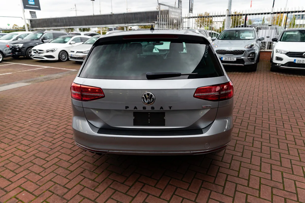 2.0TDI HIGHLINE PLUS 5DR ESTATE AUTOMATIC // BUY W - Image 4