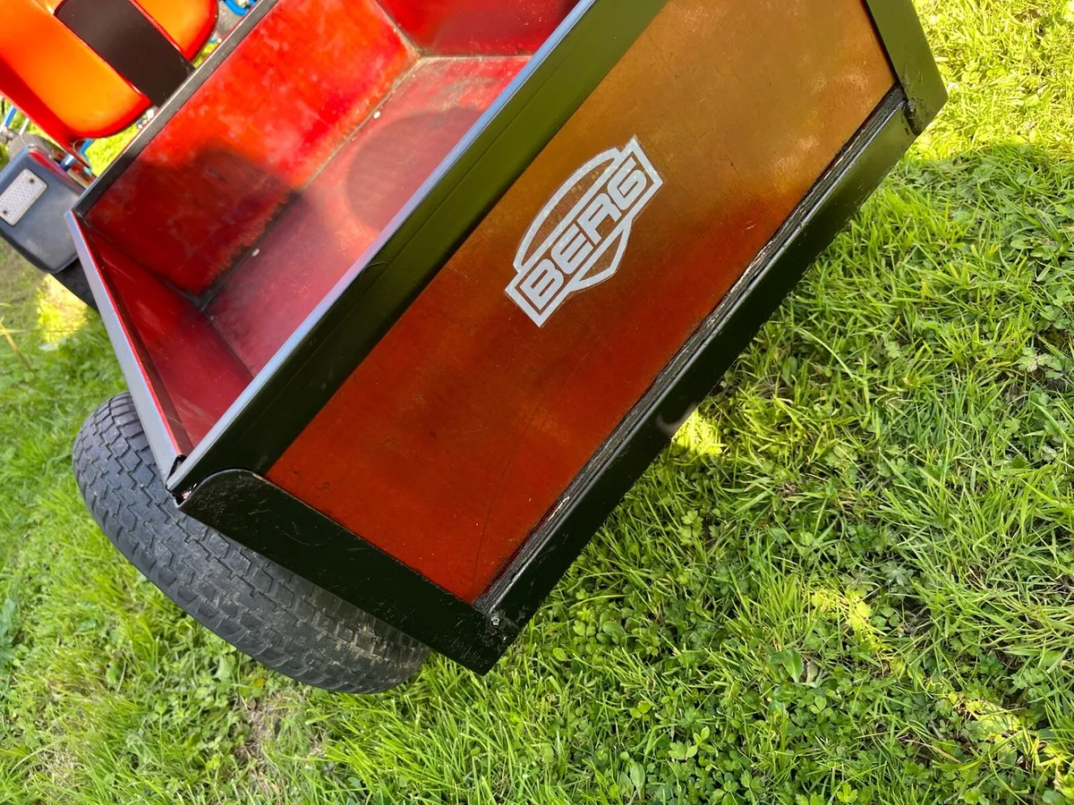 2 seater Berg go cart and trailer - Image 4
