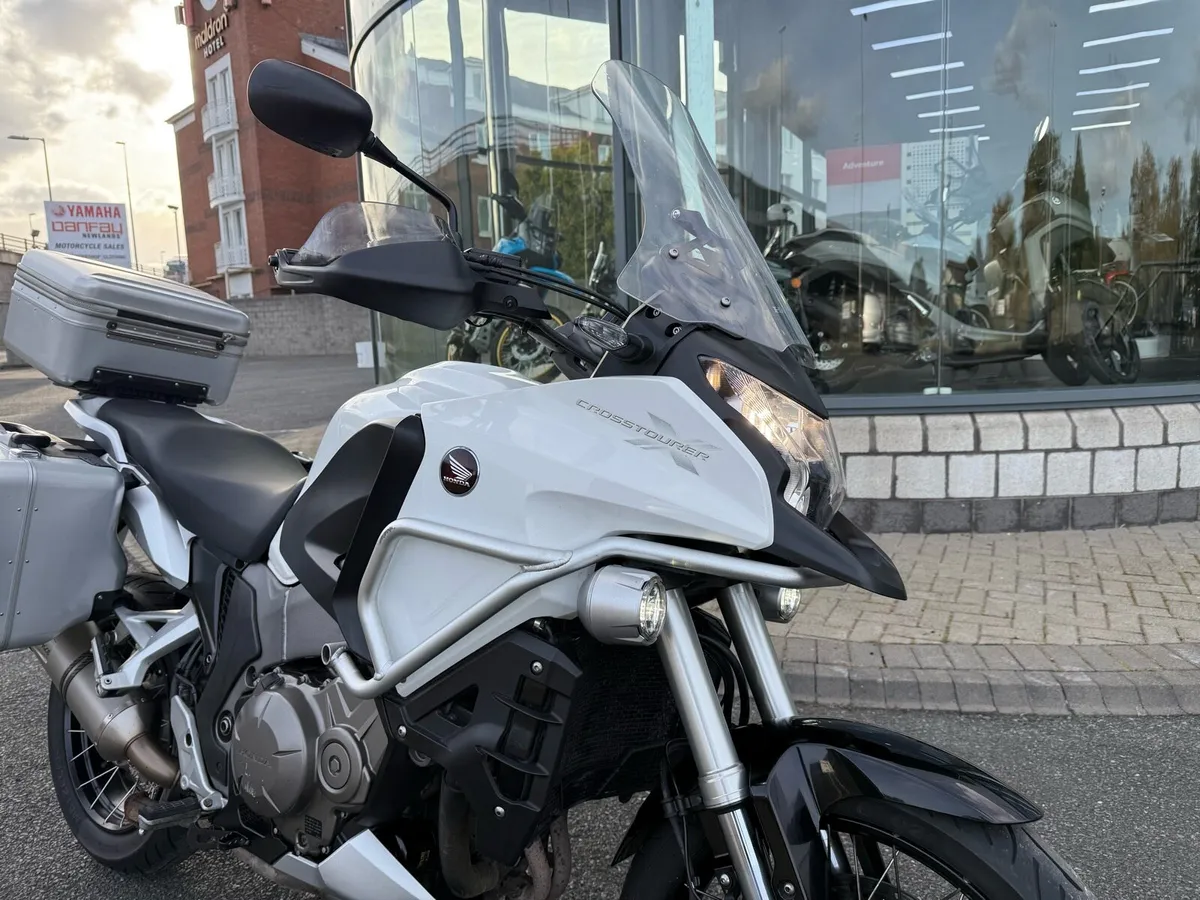 2013 Honda VFR 1200 X Crosstourer - Image 4