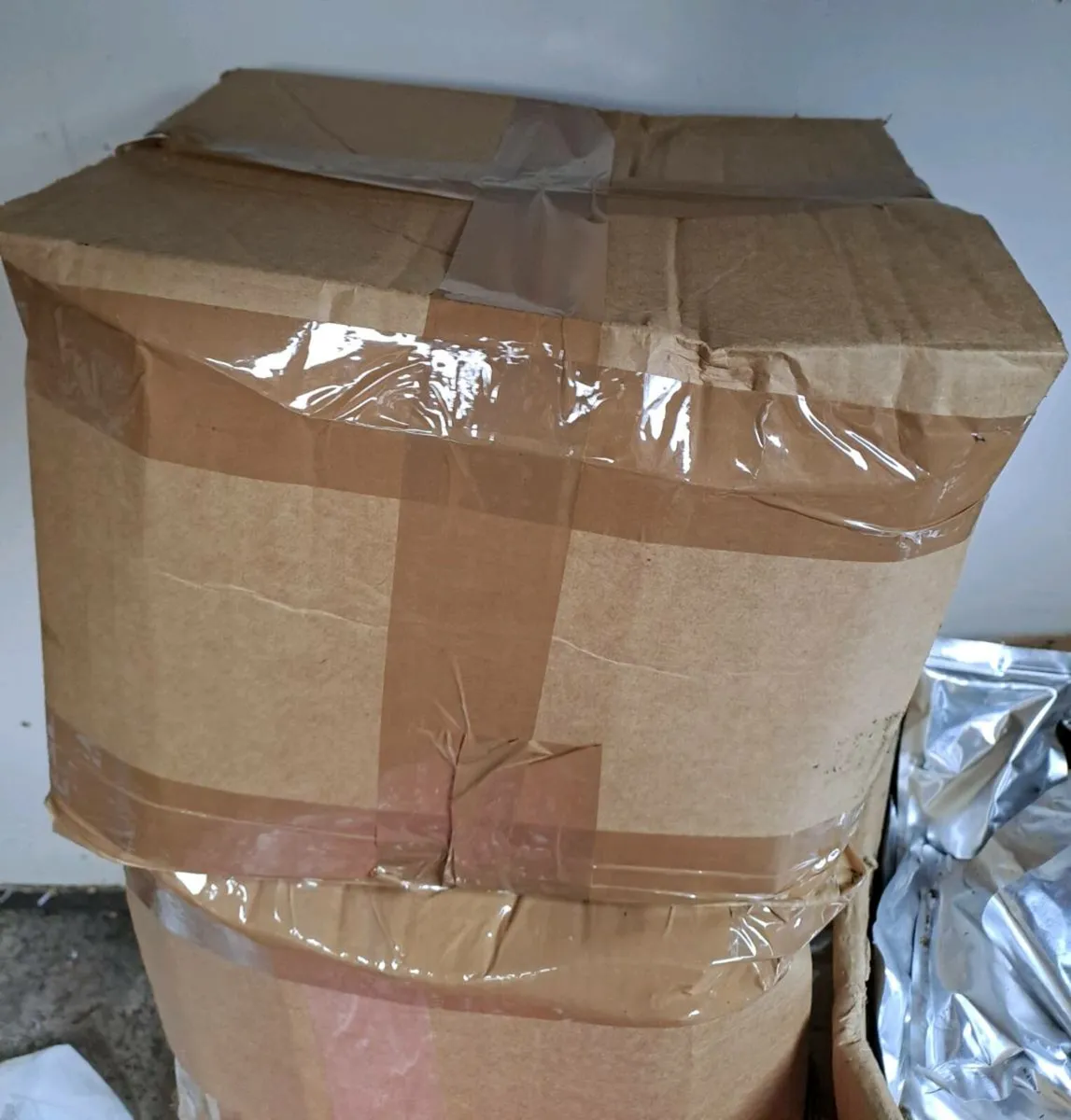 Box of food postage included - Image 3