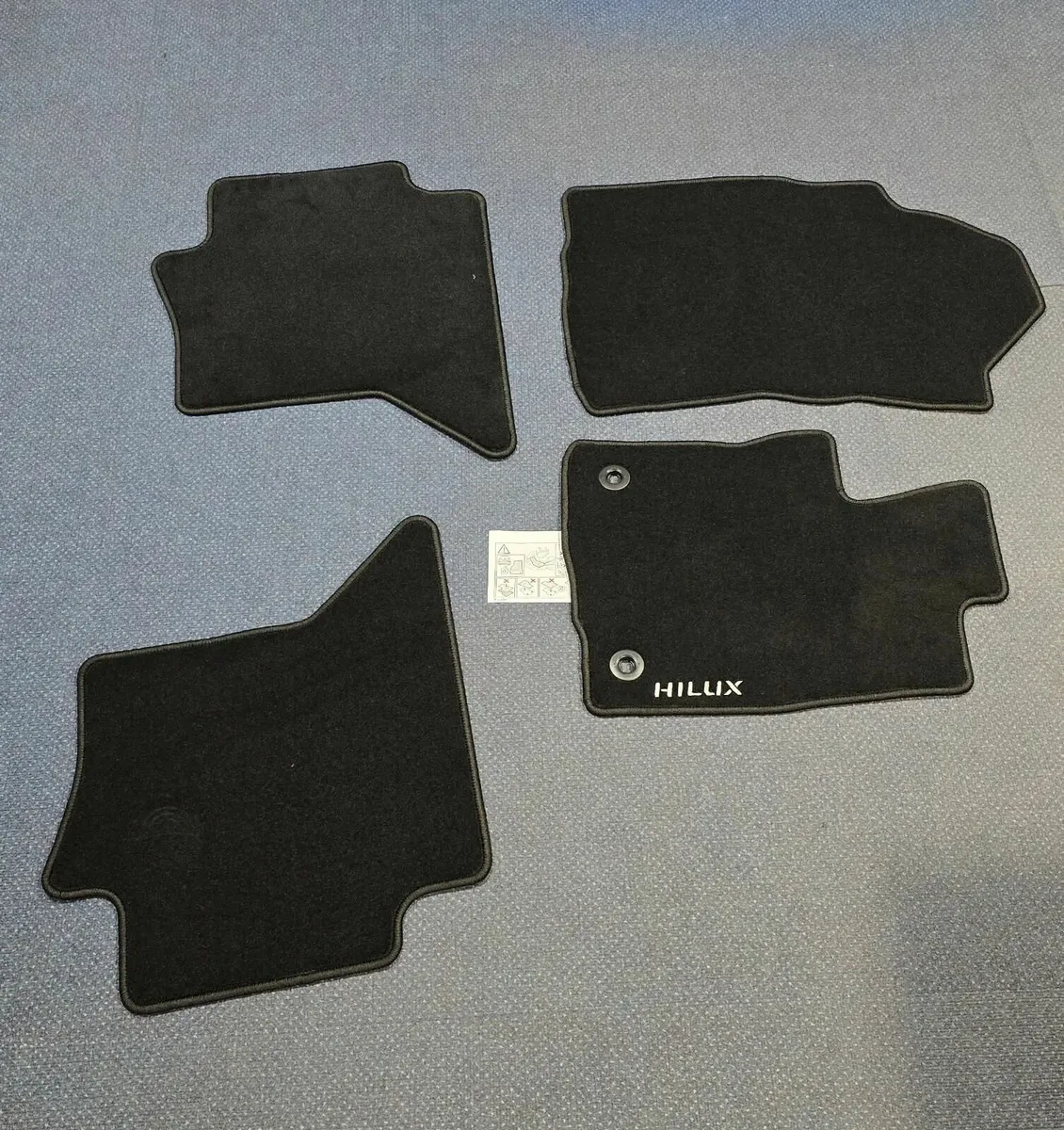 Hilux Carpet Mats