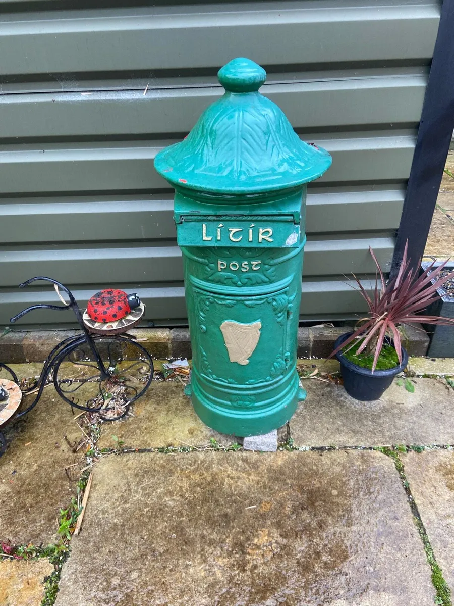 Post box