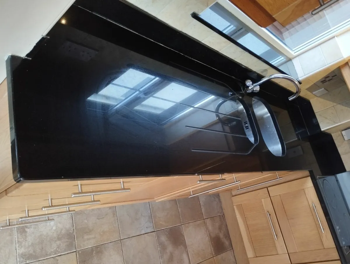 Kitchen - Image 4