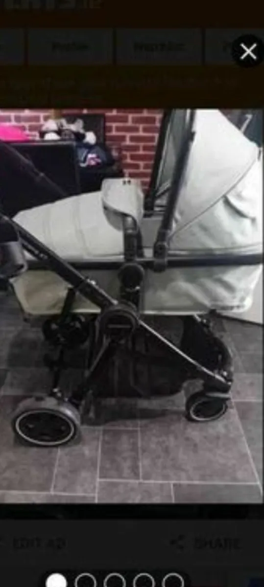Pram - Image 1