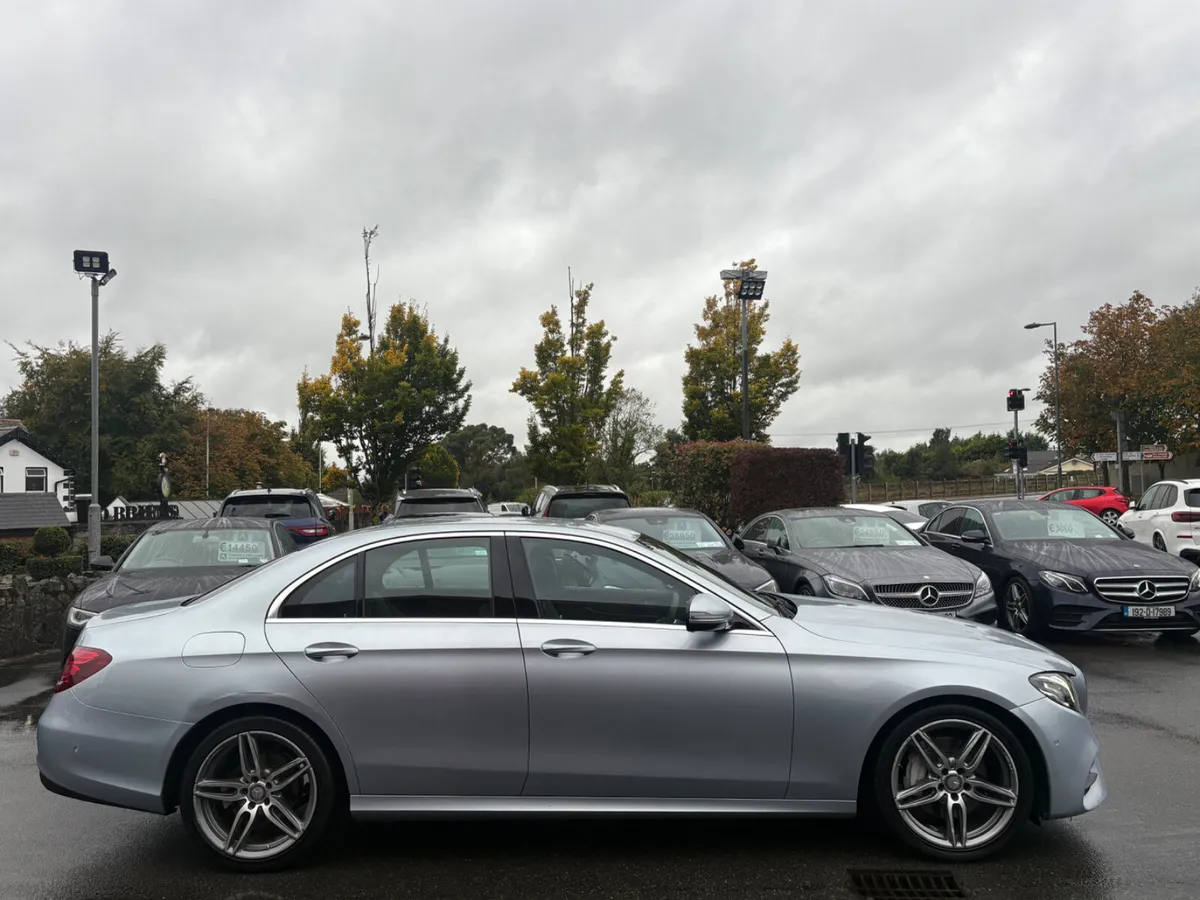 171 Mercedes-Benz E220 AMG Line *Low Kils* - Image 4