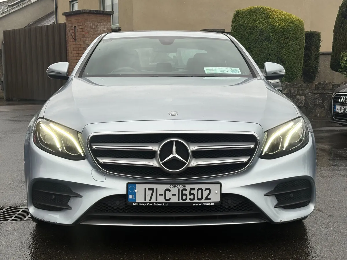 171 Mercedes-Benz E220 AMG Line *Low Kils* - Image 2