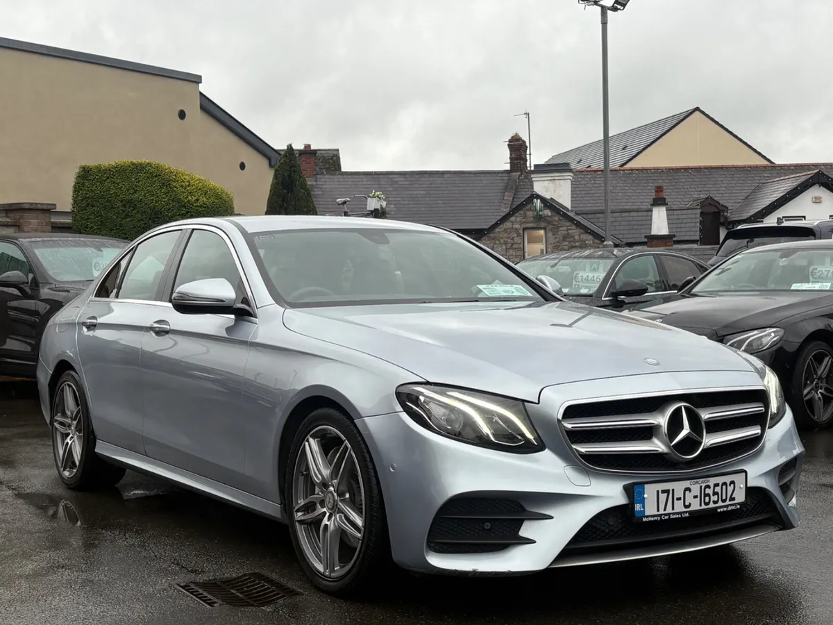171 Mercedes-Benz E220 AMG Line *Low Kils* - Image 3