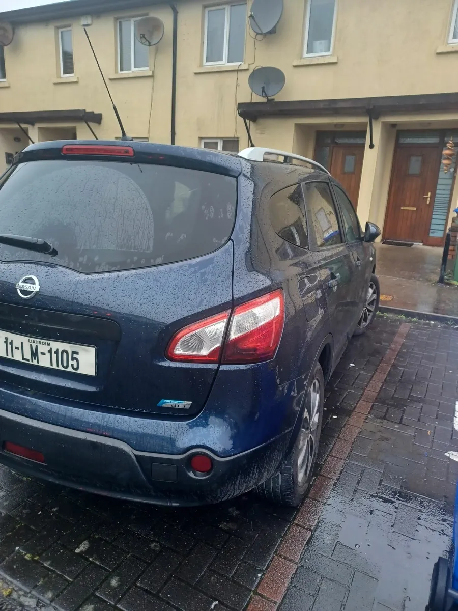 Nissan Qashqai+2 2011 - Image 2