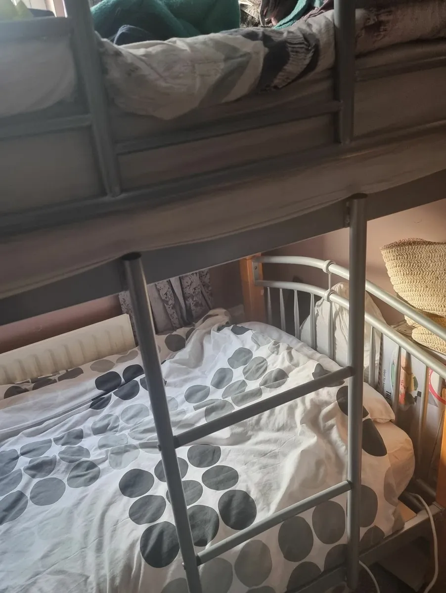 Bedframe