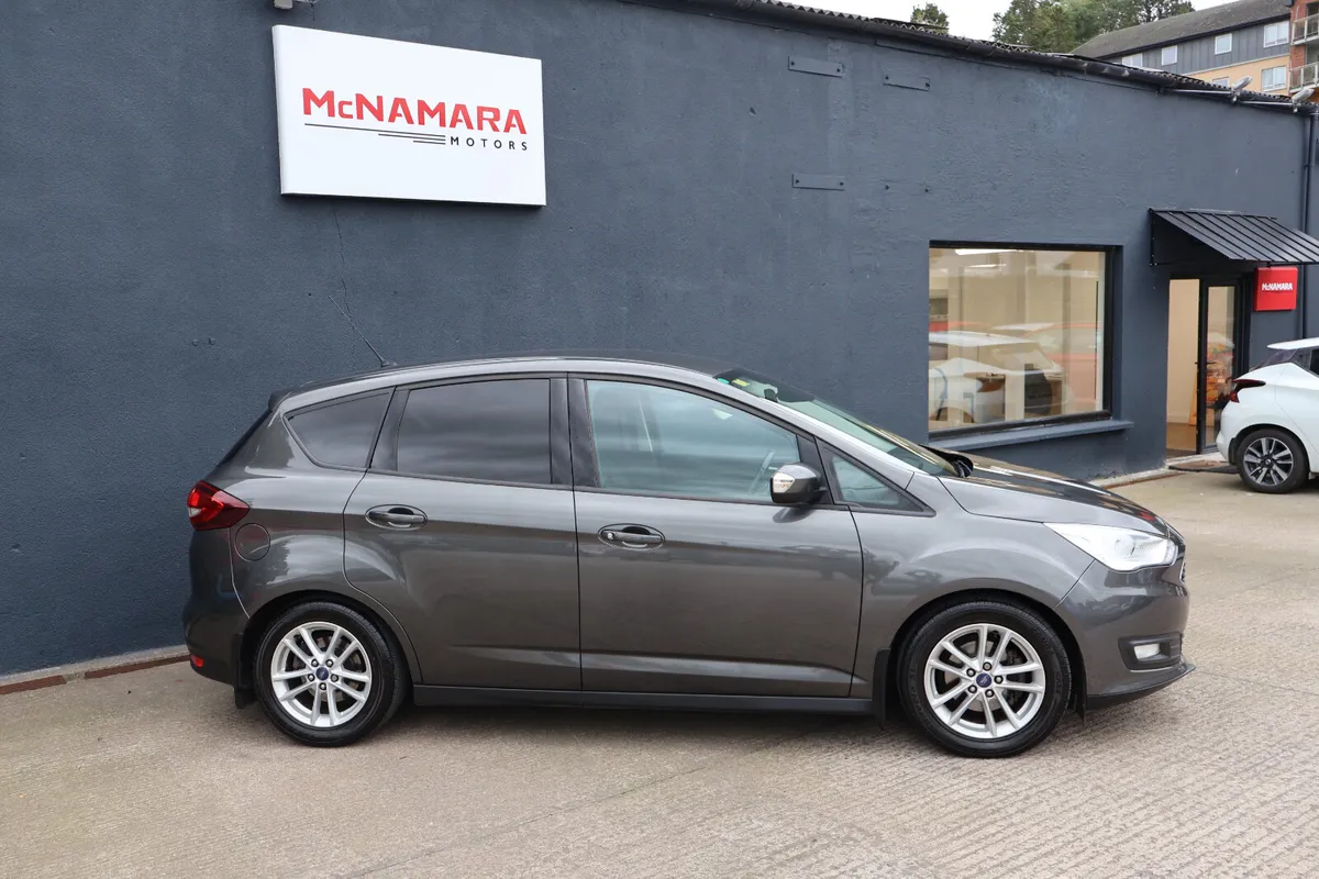 Ford C-Max Zetec Low Mileage Exceptional Condition - Image 2