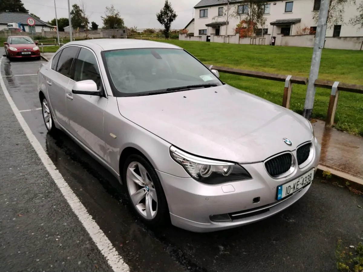 10 BMW 520d DIESEL 6 SPEED MANUAL - Image 1