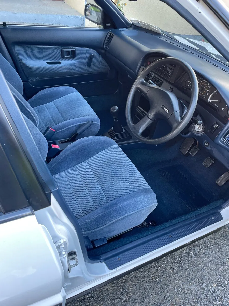 Toyota Corolla GL Sprinter - Image 4