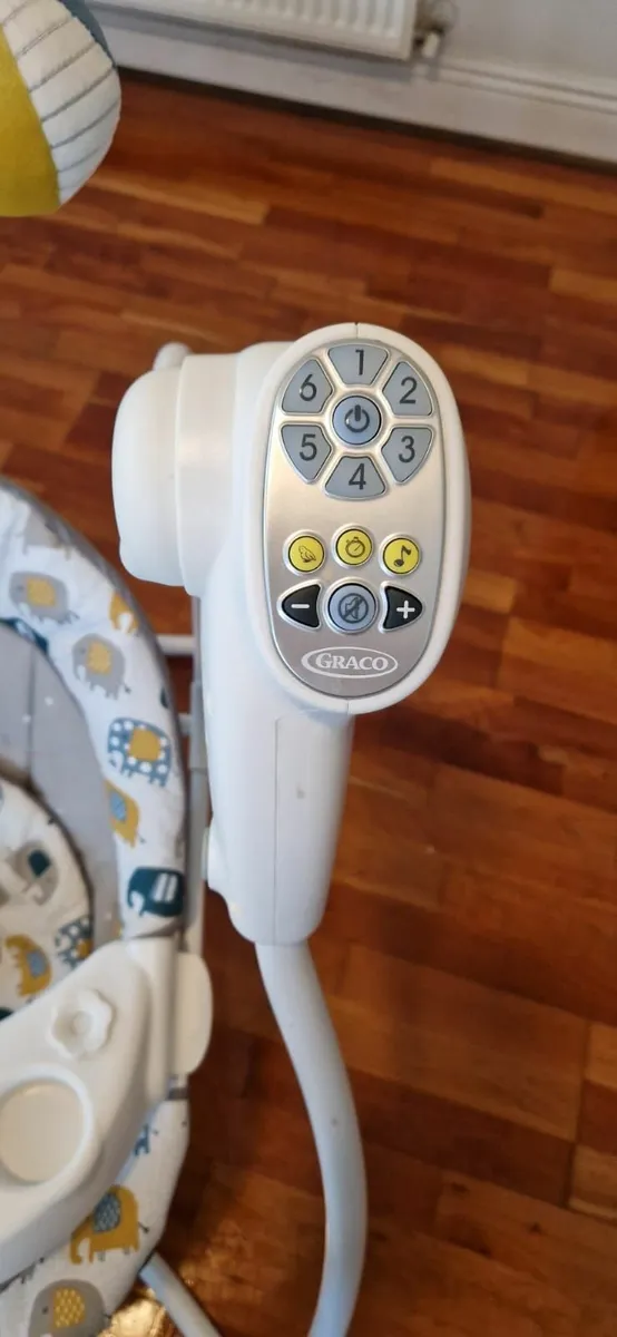 Baby swing - Image 2