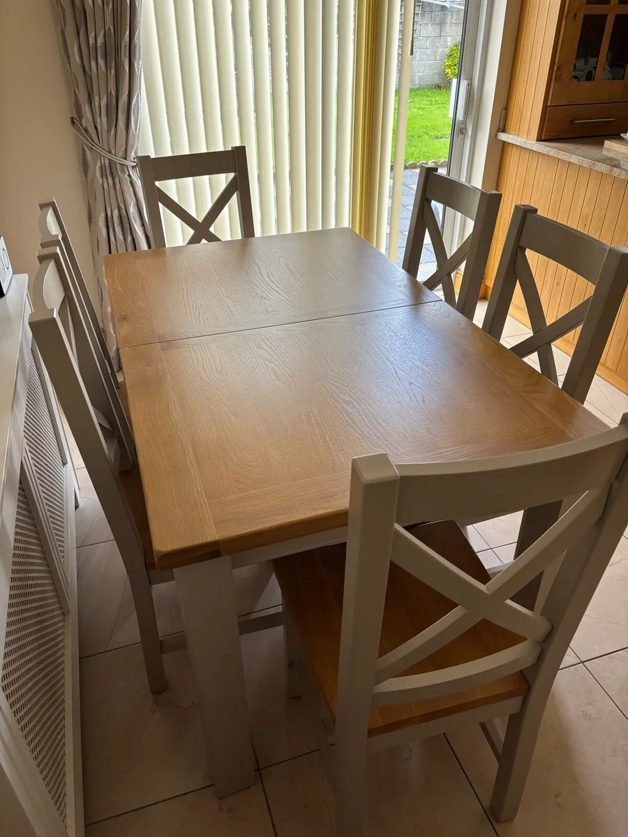 Table & Chairs - Image 2