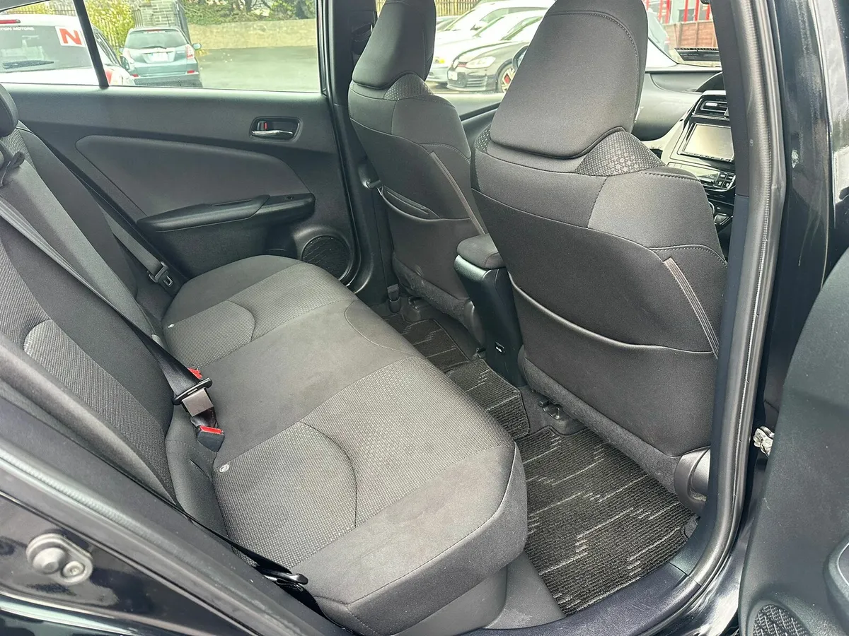 19950 euro Toyota prius 2021 - Image 4