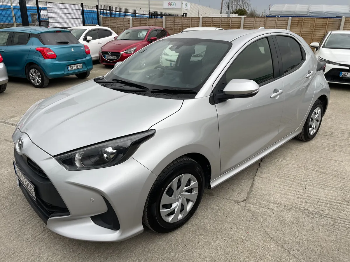 201 Toyota Yaris 1.0 Automatic (Low Km's)5dr Model - Image 2