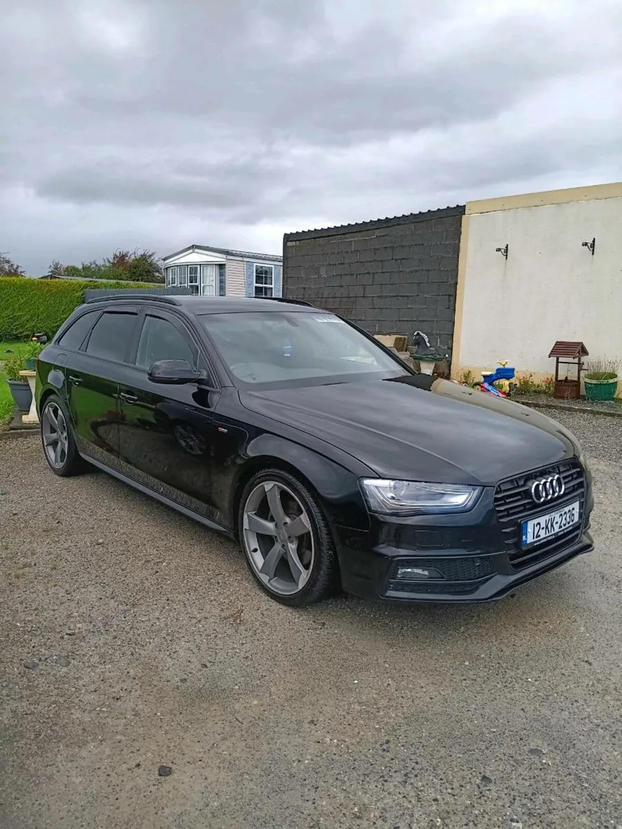 Audi A4 s-line advant black edition 177bhp - Image 1