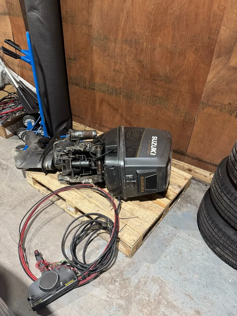 140hp Suzuki outboard engine - Image 2