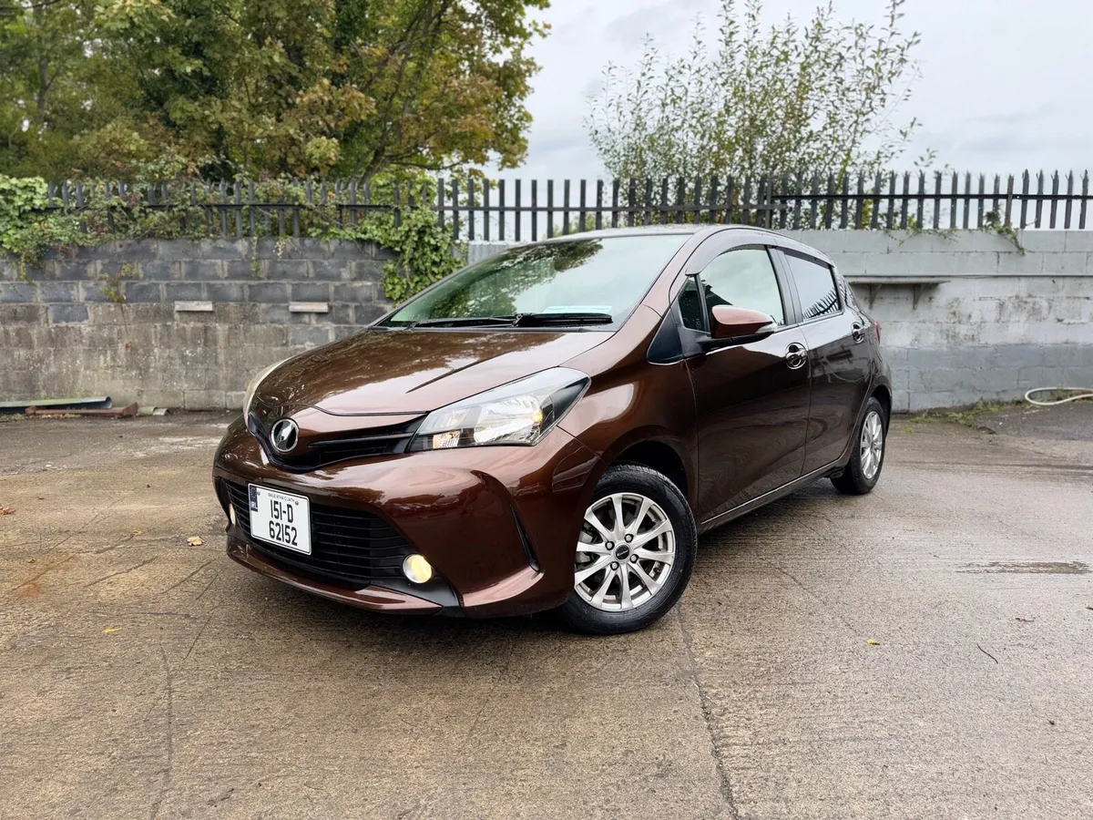 2015 TOYOTA VITZ. LOW MILEAGE. AUTO 1.3L. NEW NCT - Image 3