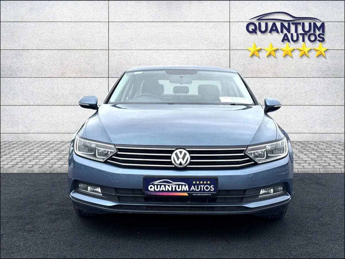 Volkswagen Passat 2017 TRENDLINE 1.6 TDI 120 BHP S - Image 3