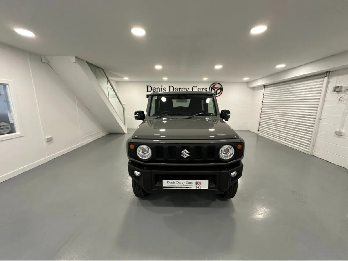 Suzuki Jimny (242) 660CC ALL WHEEL DRIVE DELIVERY - Image 4