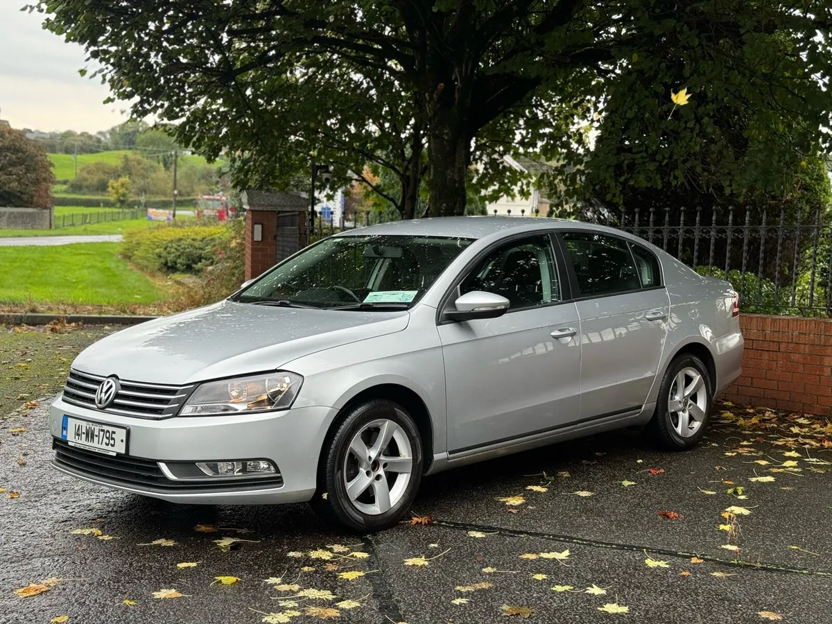 2013 VOLKSWAGEN PASSAT BLUEMOTION 4250€ - Image 2