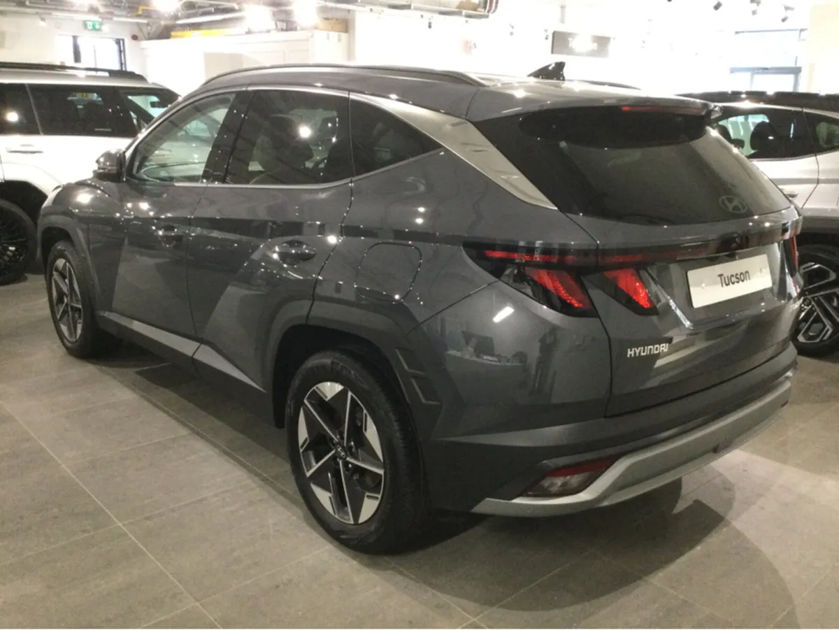 Hyundai Tucson EXECUTIVE - Showroom Demo - Deliver - Image 4