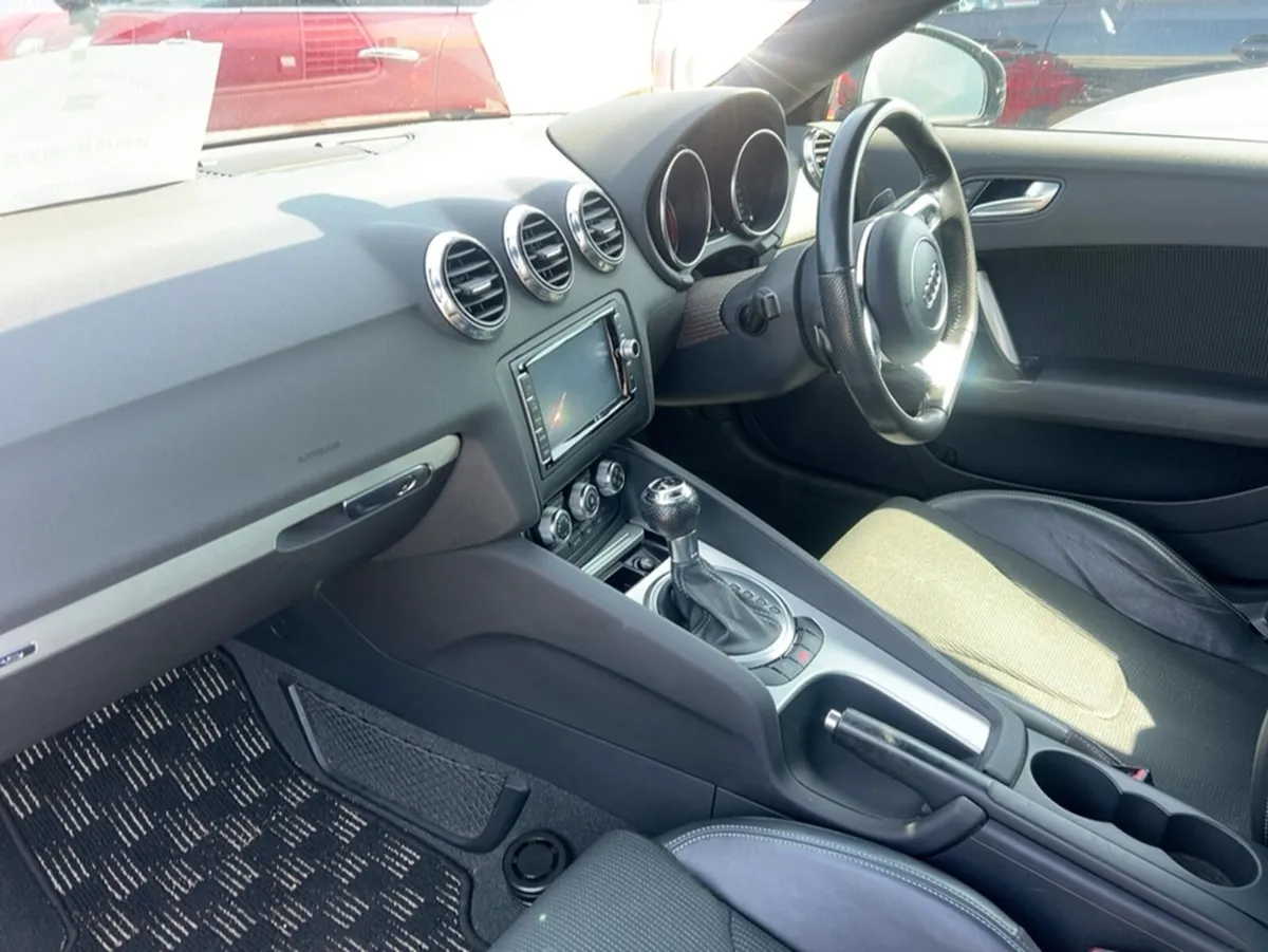 Audi TT S-LINE 2.0 TFSI PETROL AUTOMATIC - Image 3