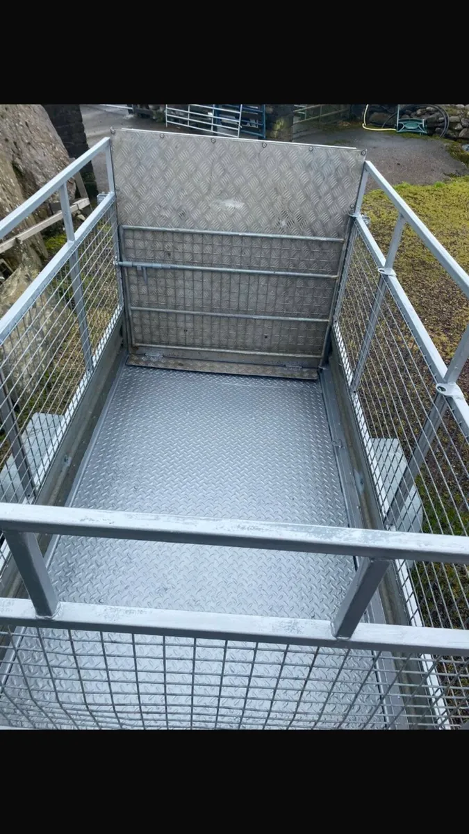 Sheep trailer - Image 2