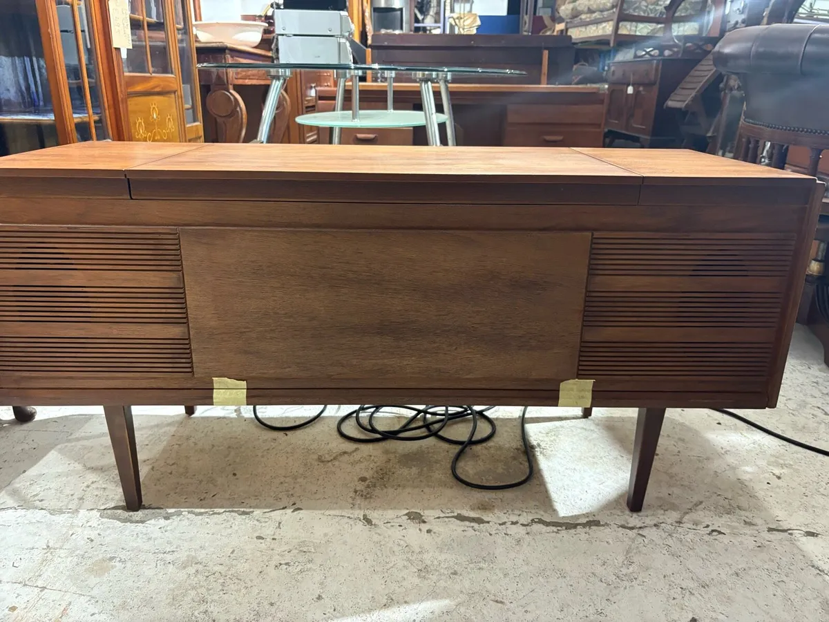 Ferguson solid state radio record player - Image 3