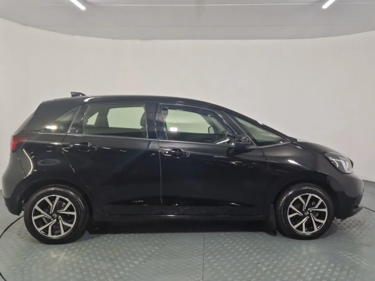 Honda Jazz 1.5i-mmd HEV Elegance Auto - Image 4