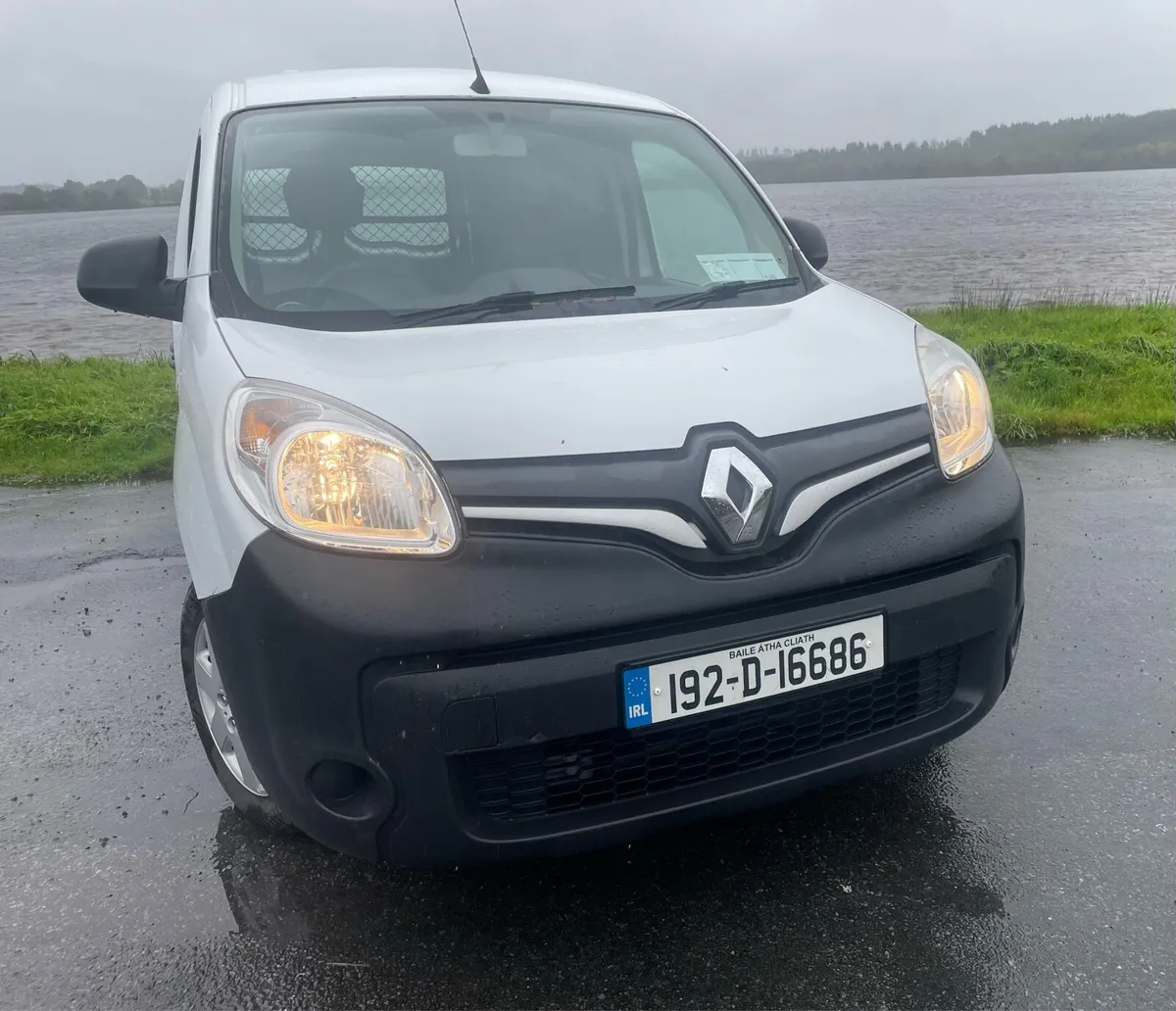 2019 (192) REN KANGOO Maxi Diesel ..FULLY SERVICED - Image 2