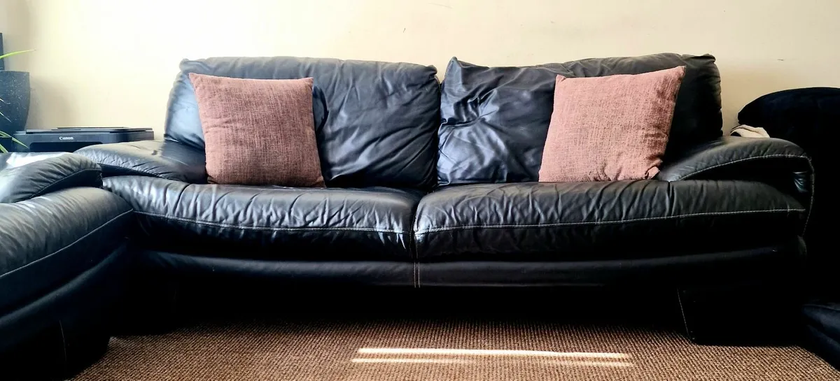 Leather  sofa - Image 2